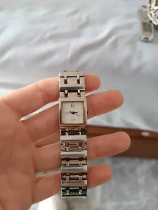 Reloj Guess Mujer Plateado