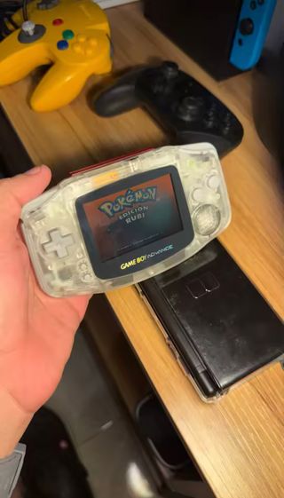 Pokémon Edición Rubí y Esmeralda Game Boy Advance