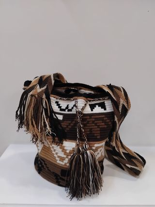 Bolso Wayuu tejido a mano