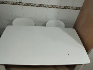 Mesa y 4 Sillas Cocina Estilo Moderno