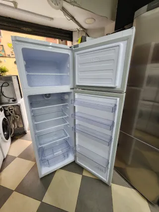 Nevera Beko Blanca