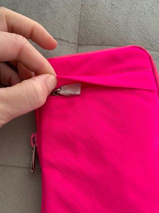 Bolso Bimba y Lola fucsia para móvil
