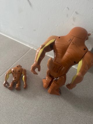 Figura Ben 10 Gigante