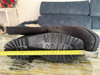 Botas negras de mujer