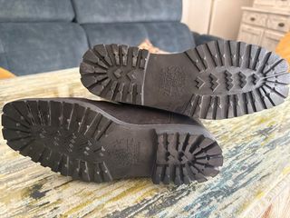 Botas negras de mujer