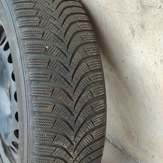 Cerchi in acciaio con gomme per POLO