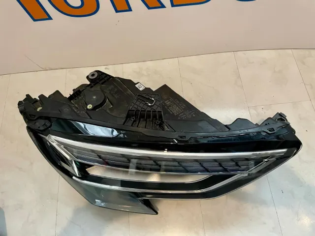 Faros Audi A3 8Y Facelift LED