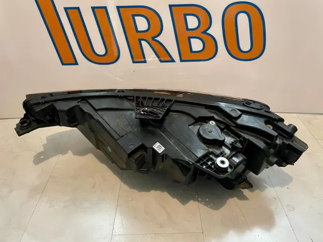 Faros Audi A3 8Y Facelift LED