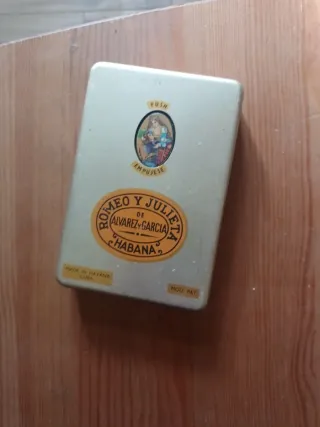 Antica scatola di sigari Romeo y Julieta
