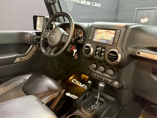 Jeep WRANGLER JK Unlimited 75 Aniversario 2.8Crd 2