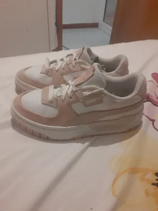 Zapatillas Puma Mujer Rosa y Blanco