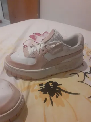 Zapatillas Puma Mujer Rosa y Blanco