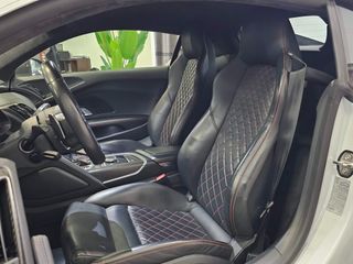 Audi R8 5.2 FSI V10 plus 610CV quattro S tronic