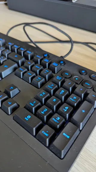 Logitech G213 Tastiera Gaming RGB