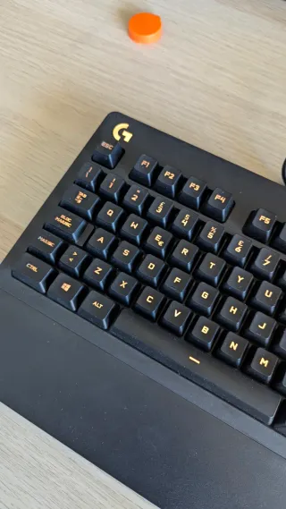 Logitech G213 Tastiera Gaming RGB