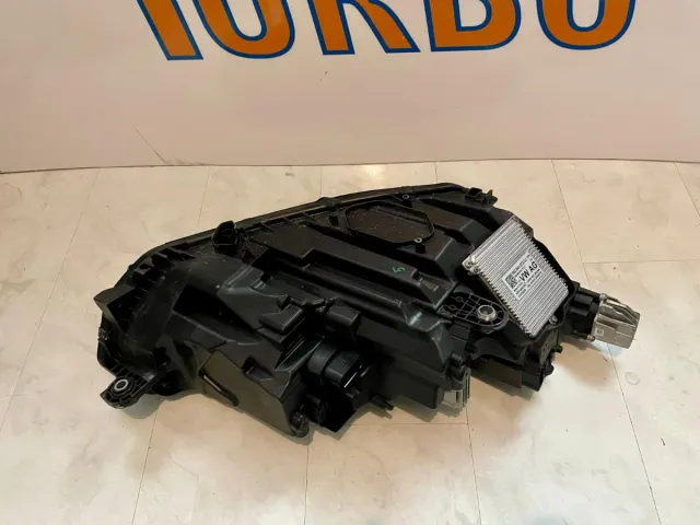 Faros Skoda Octavia IV LED Completos