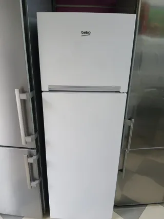 Nevera Beko Blanca