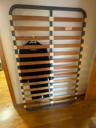 Somier de madera y metal sin patas