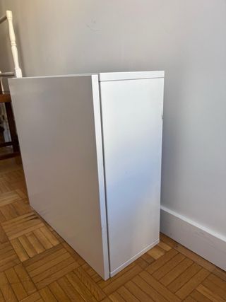 Armario pequeño blanco