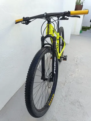 Bicicleta Berria Bravo 29 Carbono Sid.