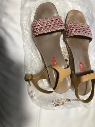 Sandalias Pedro Miralles Beige y Rosa