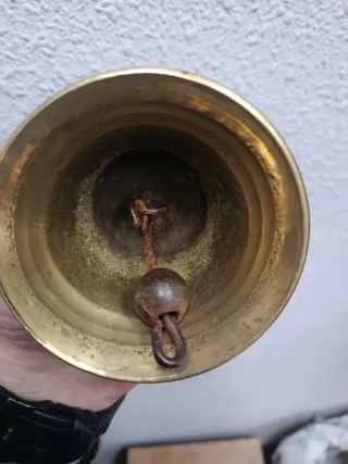 Campana de bronce siglo XIX