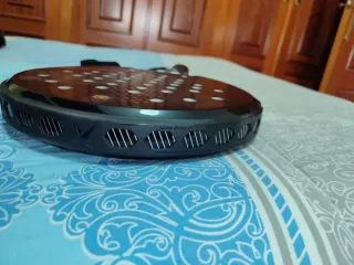 Pala de pádel Drop Shot BE UNIQUE