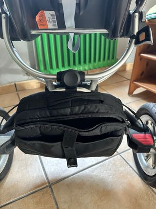 Silla de coche Quinny y capazo
