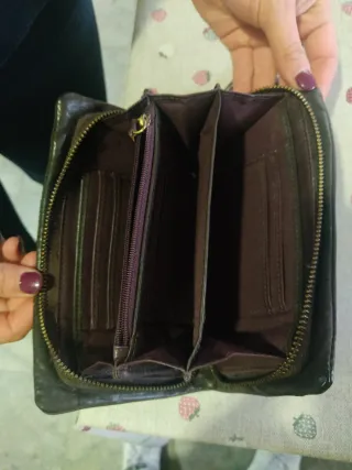 Cartera de piel Abbacho