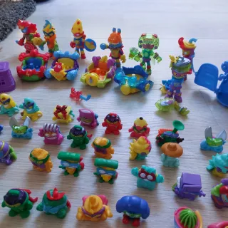 Lote SUPERTHING 46+7 grandes