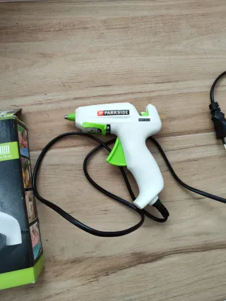 Pistola Termoselladora Parkside PNKP 105 A1