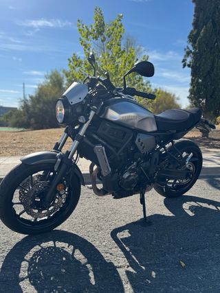 Yamaha XSR700