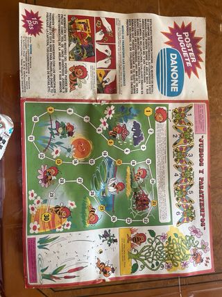 Póster y pasatiempos El mundo de Maya