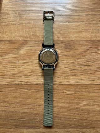 RELOJ CASIO DORADO Y VERDE