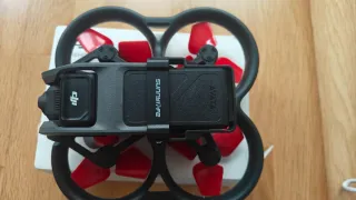 Drone DJI Avata con accessori FPV