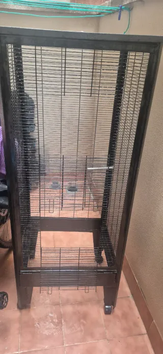 Jaula grande para pájaros o mascotas