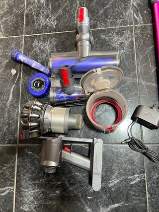 Aspirapolvere Dyson V8