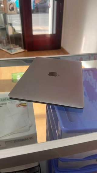 MacBook 12' 2017 Intel Core M3 8GB 256GB Gris