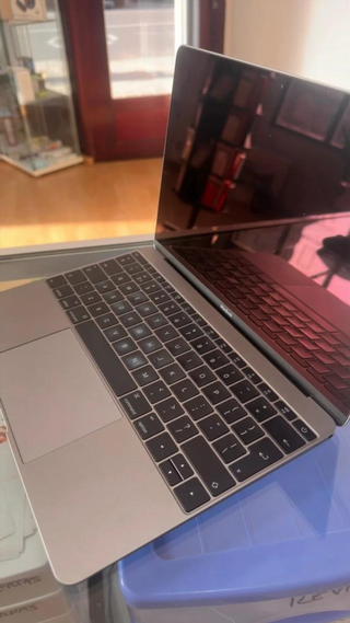 MacBook 12' 2017 Intel Core M3 8GB 256GB Gris