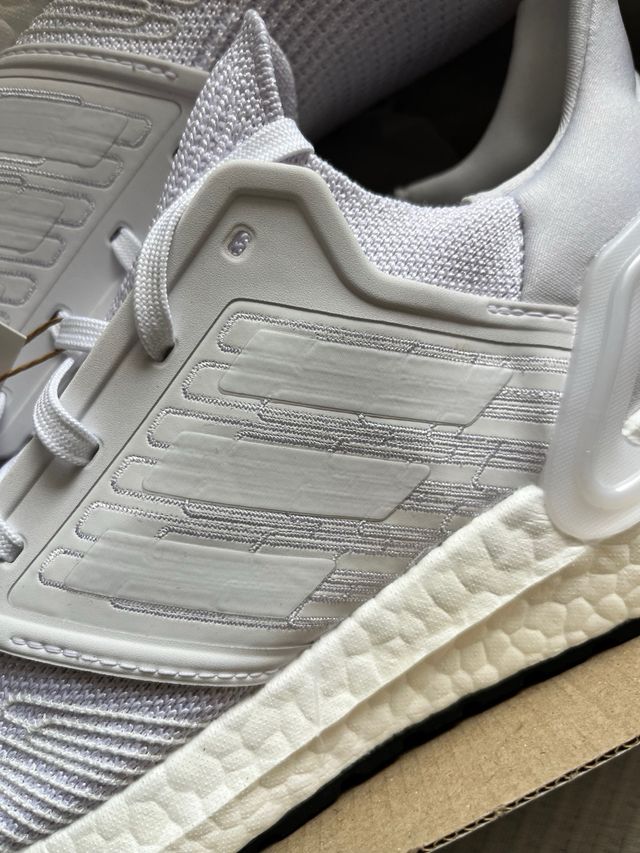 Adidas Ultraboost 20 / 42-45.5 EU