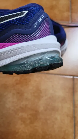 Scarpe Asics blu e bianche