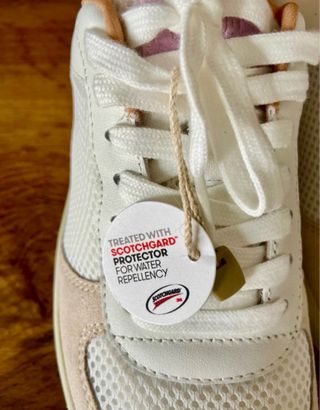 Zapatillas Fitflop Blancas y Rosas