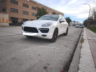 Porsche Cayenne 2012