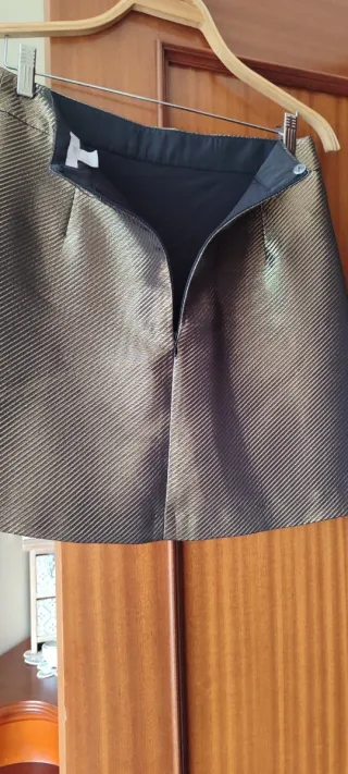 Saia H&M Brilhante Tam. 42 Nova