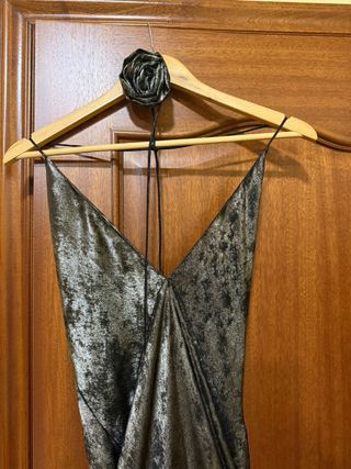 Vestido largo Zara negro y dorado