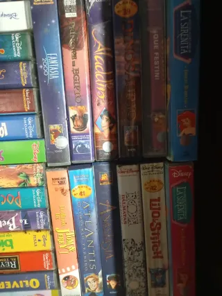 Lote VHS disney.