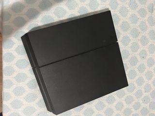 Consola PS4 + 2 Mandos (1 reparar) + cascos