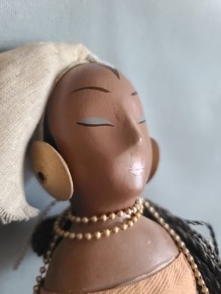 Muñeca étnica artesanal