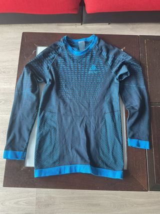 Pack esquí, casco, guantes, forro...