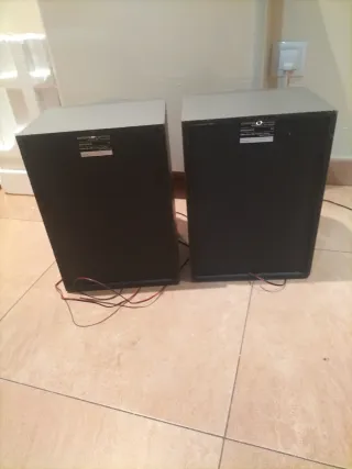 Altavoces Aiwa